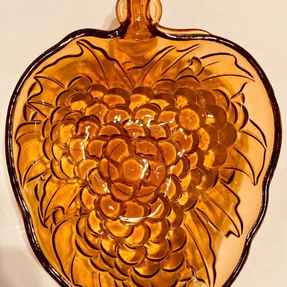 Amber Glass Fruit-Shaped Decorative Plate - Home Art